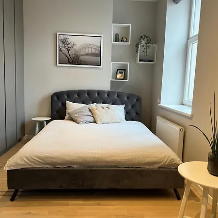 Cozy & Stylish - Great For Short Trips Апартаменты Рига