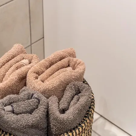 Cozy & Stylish - Great For Short Trips * リガ